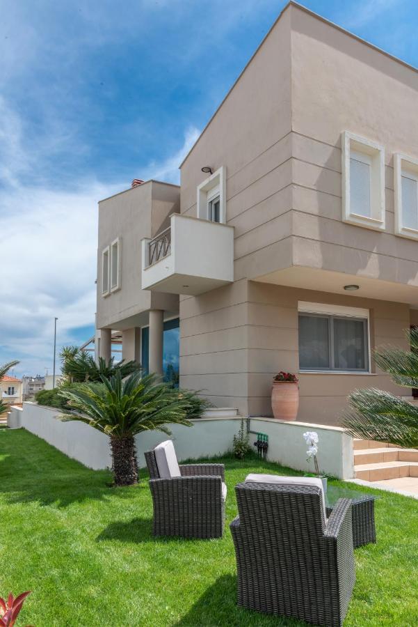Villa Luminous Nea Iraklitsa 外观 照片