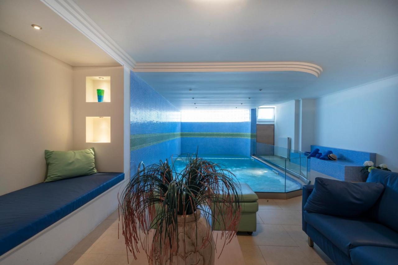 Villa Luminous Nea Iraklitsa 外观 照片