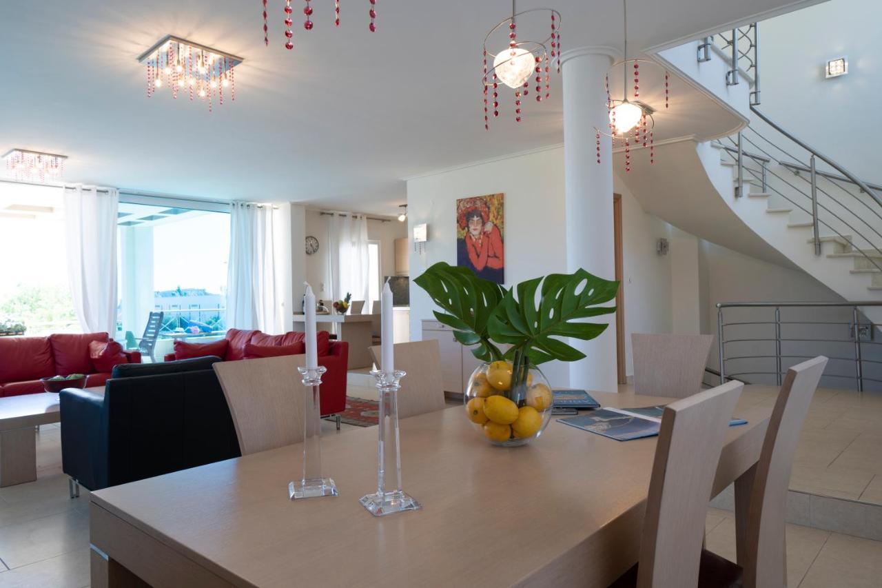 Villa Luminous Nea Iraklitsa 外观 照片