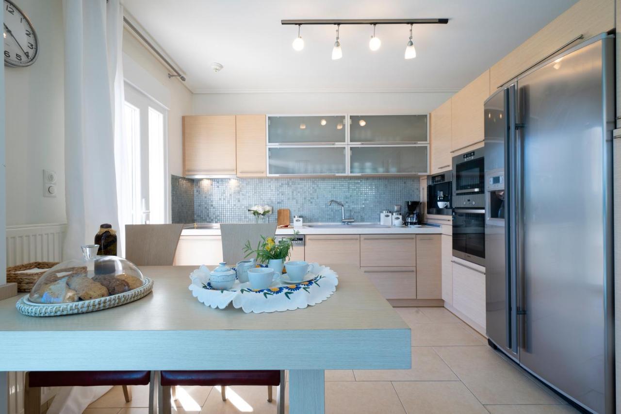 Villa Luminous Nea Iraklitsa 外观 照片